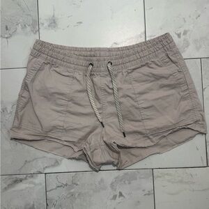 Vuori Khaki Shorts